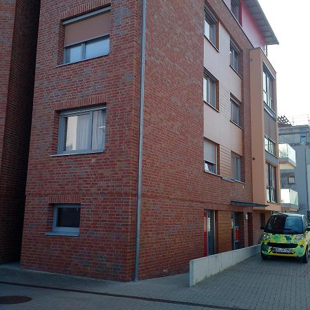 Aaron - Privatunterkunft Magdeburg Exteriör bild