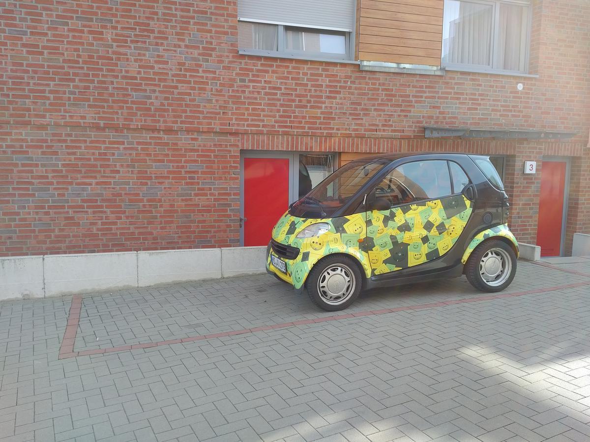 Aaron - Privatunterkunft Magdeburg Exteriör bild